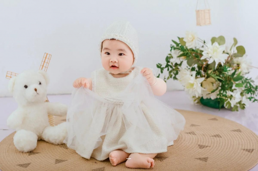 如东宝宝为什么趴着睡